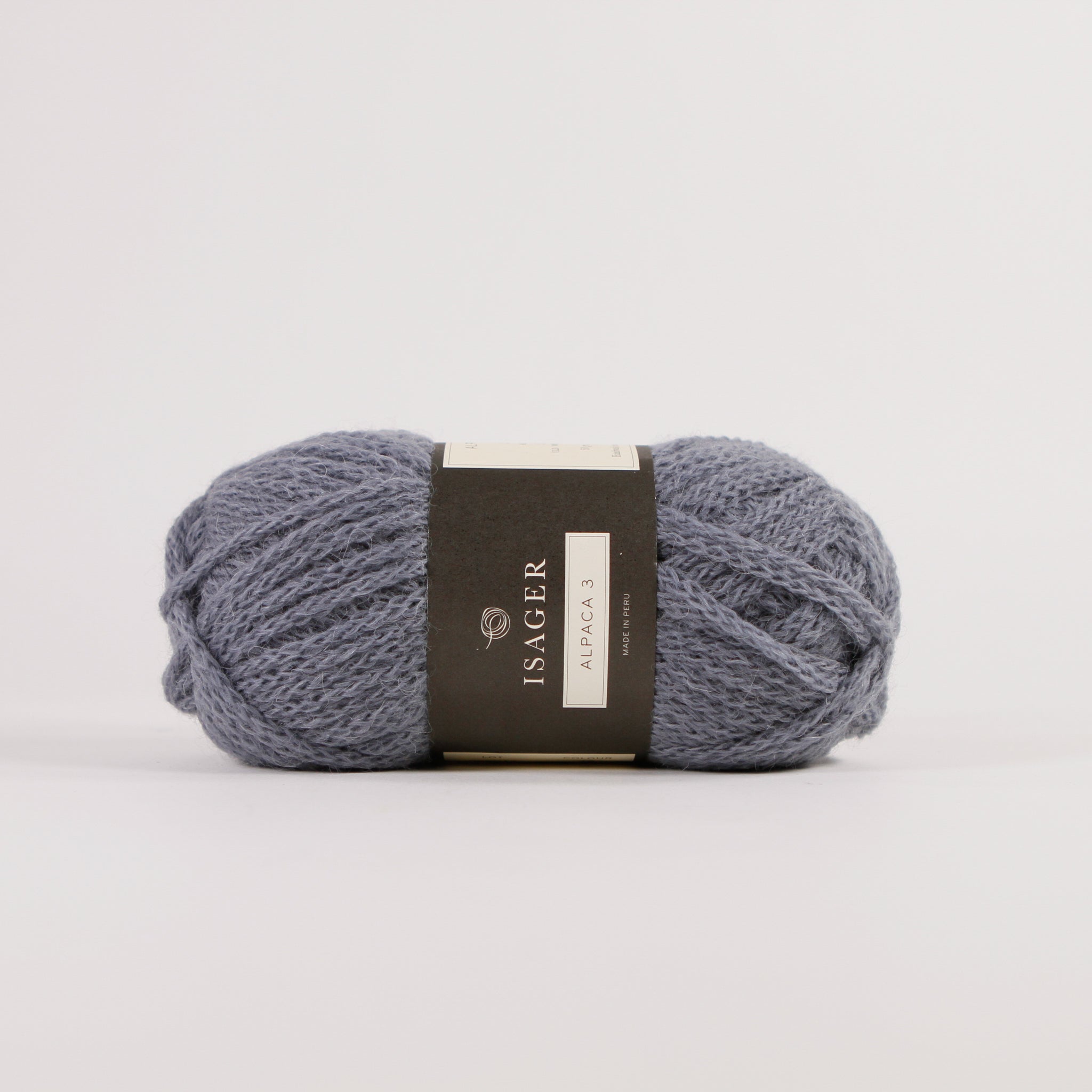 Naturally-Dyed Bulky weight yarn – Mindful Yarns