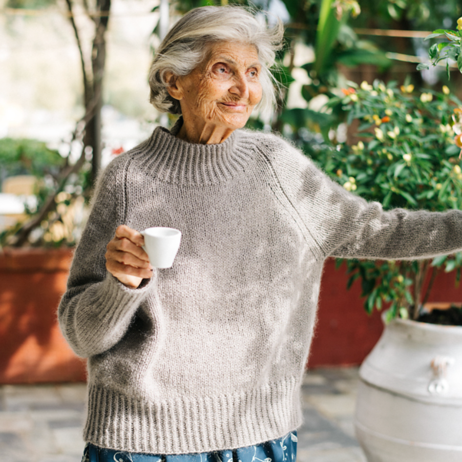 White Mountain Sweater by Midori Hirose
